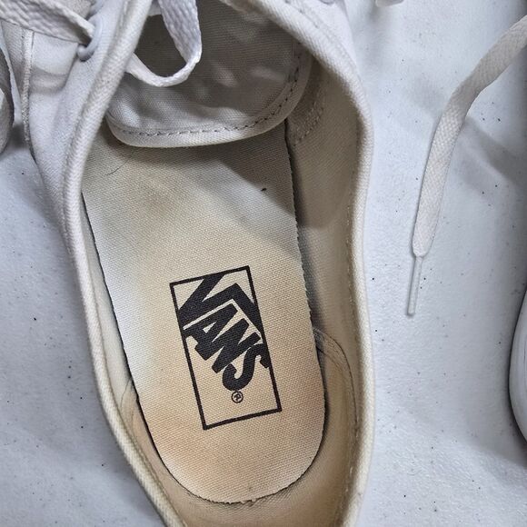 Disney Painted Vans Mickey & Minnie Mouse Castle Mens 8.5 Womens 10 Pre-owned - Picture 12 of 13